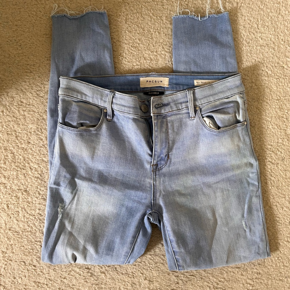 PACSUN light wash distressed jeans